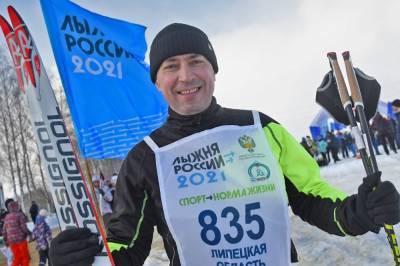 Самым младшим – год, старшему под 90. Победителям «Лыжни России – 2021» в Липецке вручили подарки - lipetskmedia.ru - Липецк