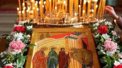 Иисус Христос - Сретение Господне: главное, что нужно знать о большом празднике, традиции и запреты - vchaspik.ua