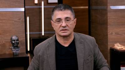 Александр Мясников - Вильям Гейтс - Доктор Мясников озвучил сценарии следующей пандемии - vesti.ru