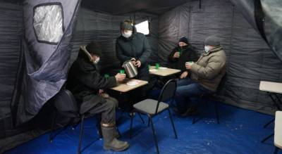Спасатели продолжают борьбу со стихией: в Ярославской области один за другим возводятся пункты обогрева - progorod76.ru - Ярославская обл. - Ярославль - район Первомайский