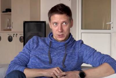 Гашенко из "Дизель шоу" показал закулисье в окружении пышногрудых красавиц: "Кое-что свеженькое..." - sport.politeka.net