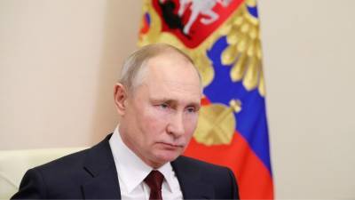 Владимир Путин - Путин допустил возможность отключения зарубежных интернет-сервисов в РФ - m24.ru