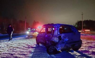 Молодая девушка погибла в страшной аварии на тюменской трассе - news.megatyumen.ru - Тюмень - Тюменская обл.