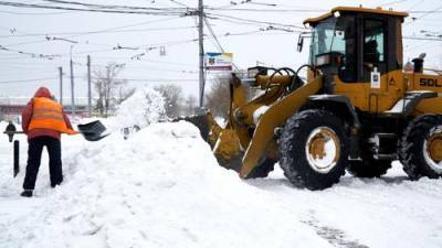 В Дептрансе Москвы перечислили участки дорог с самой сложной ситуацией из-за снега - argumenti.ru - Москва
