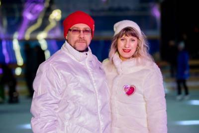 Юрий Гагарин - В Южно-Сахалинске отметили День всех влюбленных - sakhalin.info - Южно-Сахалинск