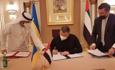 Владимир Зеленский - Арсен Аваков - ОАЭ признали украинские водительские права - capital.ua - Эмираты