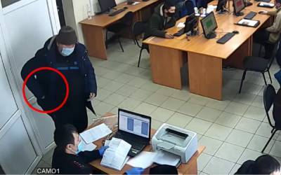 Можно ли сдать экзамен ПДД за другого человека? (видео) - zr.ru - респ.Тыва - Кызыл