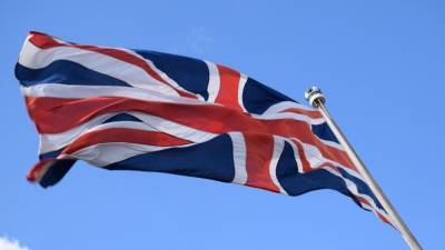 Власти Великобритании выдвинули новые требования для въезжающих в страну - polit.info - Англия