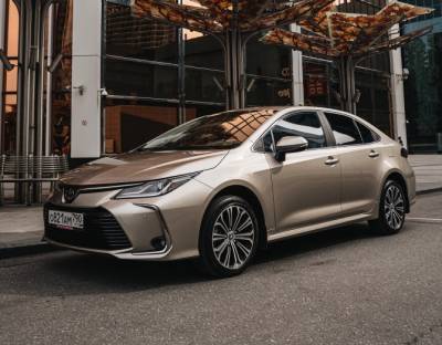 Седан Toyota Corolla меньше всех теряет в цене среди моделей сегмента C - autostat.ru