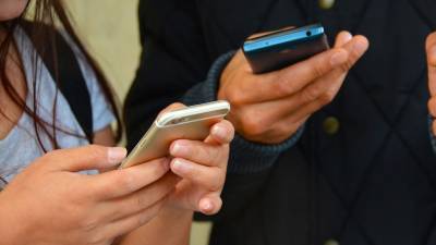Россиян предупредили о возможности управлять смартфонами без ведома владельцев - inforeactor.ru