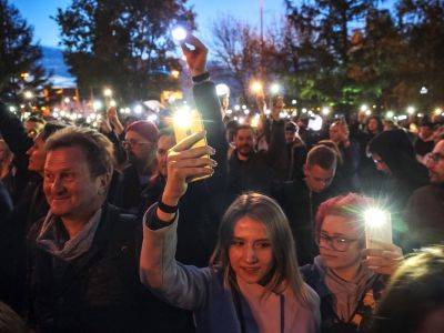 Алексей Навальный - Леонид Волков - Baza: в общежитии брянского вуза запретили пользоваться фонариками 14 февраля - kasparov.ru - Брянск