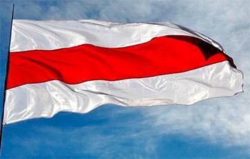 Марк Цукерберг - Тим Кук - Белорусы просят крупнейшие IT компании добавить эмодзи с бело-красно-белым флагом - charter97.org - США - Англия - Белоруссия