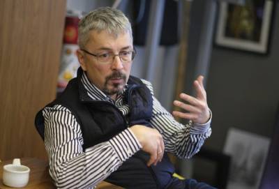 Александр Ткаченко - Со штрафами за неиспользование украинского языка нужно подождать, – Ткаченко - 24tv.ua - Новости