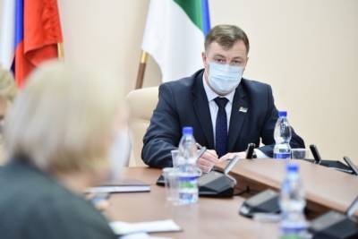 «Единая Россия» взяла на контроль сложившуюся ситуацию с аптеками Корткеросского района - bnkomi.ru - респ. Коми