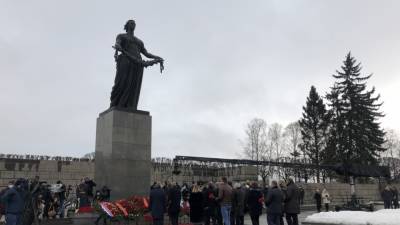 Проживавшие внутри блокадного кольца жители Ленобласти получат дополнительные выплаты - riafan.ru - Ленинградская обл. - Санкт-Петербург