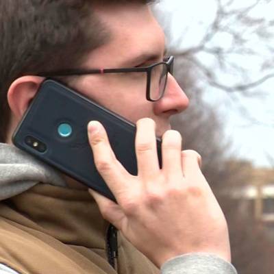 Артем Сычев - Телефонные мошенники крадут у россиян за звонок в среднем более 10 тысяч рублей - radiomayak.ru
