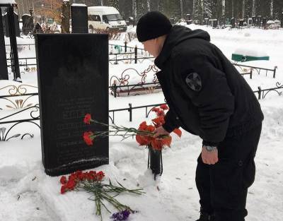 Росгвардейцы почтили память боевого товарища - lipetskmedia.ru - Липецкая обл.