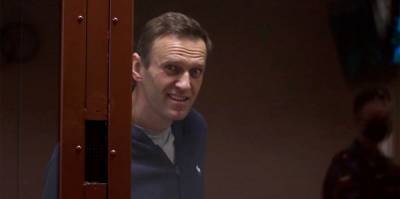 Алексей Навальный - Александр Брод - Навальный покусился на святое, в одночасье став чужим для россиян - politnavigator.net - Россия