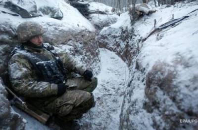 На Донбассе за сутки боевики трижды провоцировали военных ВСУ - from-ua.com - Светлодарск