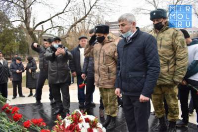 В Дагестане отметили День памяти воинов-интернационалистов - mirmol.ru - Махачкала - респ. Дагестан