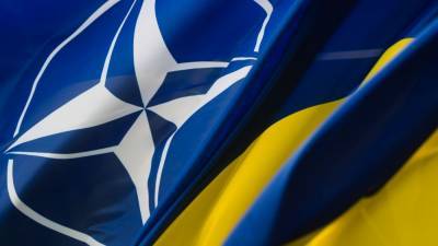 Йенс Столтенберг - Денис Шмыгаль - Strategic Culture: сближение НАТО с Украиной может стать причиной ядерной войны - nation-news.ru