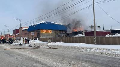 Пожарные совладали с огнем на взорвавшейся газовой АЗС - vesti.ru - Москва
