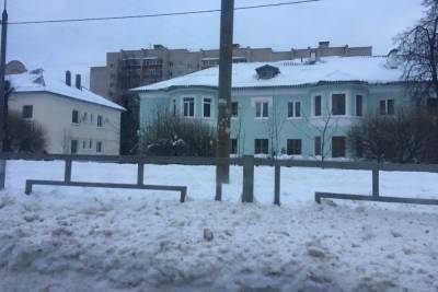 Городские службы начали вывозить снег из Смоленска: минус 623 кубометра - mk-smolensk.ru - Смоленск