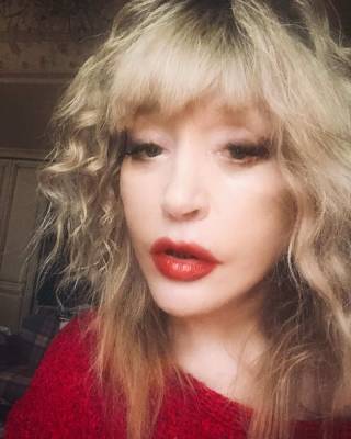 Владимир Путин - Алексей Навальный - Алла Пугачева - Максим Галкин - Филипп Киркоров - "Хайповый вскукарек": Россияне раскритиковали Аллу Пугачеву после поддержки Навального - actualnews.org