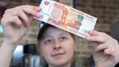 Выигравшие и проигравшие: подсчитана "красная цена" рубля - vesti.ru - США