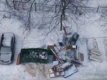 «Уже стыдно мусор выносить»: Во дворе Уфы образовалась масштабная свалка - ufacitynews.ru - Уфа