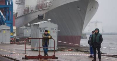 На заводе "Янтарь" рассказали о судьбе корпуса фрегата, законсервированного пять лет назад - klops.ru - Калининград