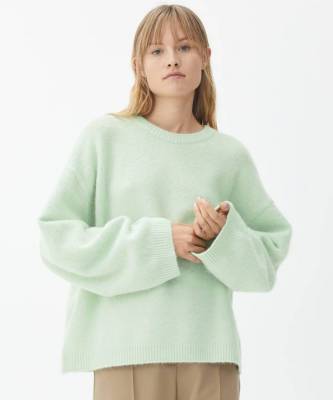 Max Mara - Вещи в оттенках мяты и шалфея — наше спасение на февраль - skuke.net - Sander
