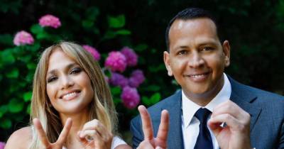 Дженнифер Лопес - Алексей Родригес - Jennifer Lopez - Дженнифер Лопес показала романтический подарок от любимого: "Февраль — наш особый месяц" - tsn.ua