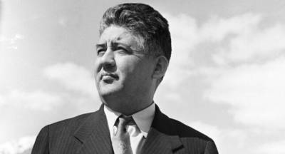 Эмомали Рахмон - Президент поручил отпраздновать 110-летний юбилей Мирзо Турсунзаде - dialog.tj - Таджикистан