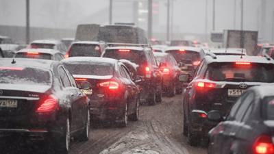 Дептранс Москвы призвал жителей города отложить поездки из-за непогоды - russian.rt.com - Москва