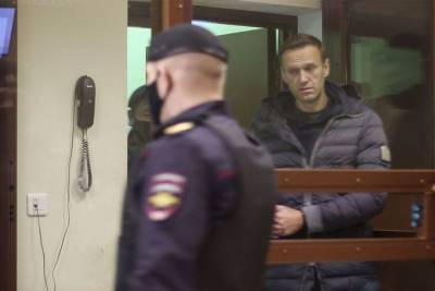 Алексей Навальный - В России сочли невозможным освобождение Навального по требованию ЕС - mk.ru