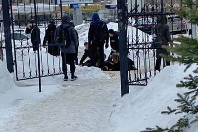 Стали известны подробности об убившем сокурсника из-за девушки студенте - lenta.ru - Москва - Новосибирск