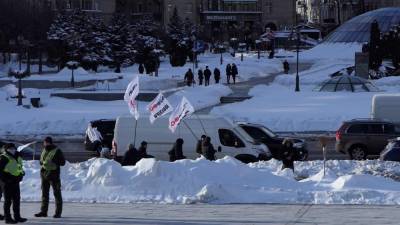 В сеть "слили" ролик драки нацгвардейцев на Майдане (ВИДЕО) - vedomosti-ua.com