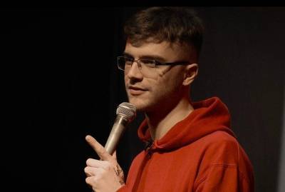 Алексей Гончаренко - Комик Владислав Капица о драке с депутатом: На наши выступления политикам ходить нельзя. Кроме Алексея Гончаренко - kp.ua - Киев - Братислава