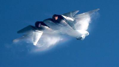 Истребители Су-57 начнут применять совместно с дронами «Охотник» - iz.ru