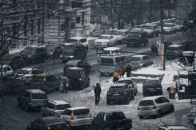 Аномальные холода и снегопады привели к большим пробкам в Москве - argumenti.ru - Москва