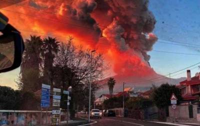 В Италии снова проснулся вулкан Этна - lenta.ua - Украина - Киев - Италия