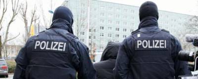В Берлине полиция силой изъяла детей у бывшей жительницы Новосибирска - runews24.ru - Новосибирск - Берлин