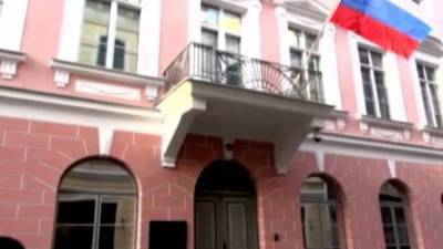 Посольство РФ прокомментировало идею Эстонии о введении новых антироссийских санкций - vesti.ru - Эстония - Таллин