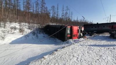 Грузовой поезд сошел с рельсов в Амурской области - vesti.ru - Москва - Амурская обл.