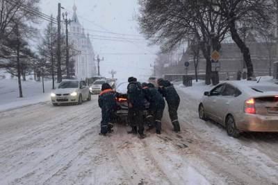 Ураганный ветер и мощный снегопад: по Хабаровскому краю ударил циклон - tvc.ru - Хабаровский край - Приморье край