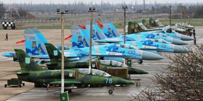 Тарас Чмут - «Украина остается без ракет, самолетов и пилотов» – военный... - politnavigator.net - Украина