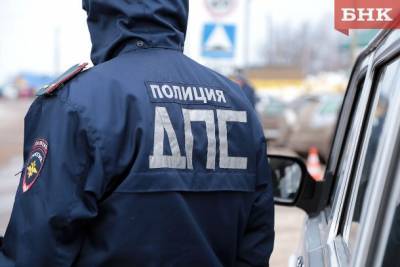 Два ВАЗа не поделили дорогу на трассе Сыктывкар - Чебоксары - bnkomi.ru - респ. Коми - Чебоксары - Сыктывкар