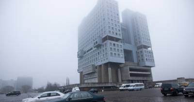 "Выступающие балконы — глаза, над которыми вырисовывается мозг офисных помещений": NYTimes — о Доме Советов - klops.ru - США - New York