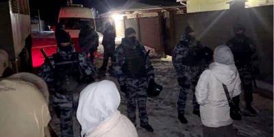 Людмила Денисова - Ночной рейд ФСБ: оккупанты незаконно задержали шесть крымских татар — видео - nv.ua - Крым